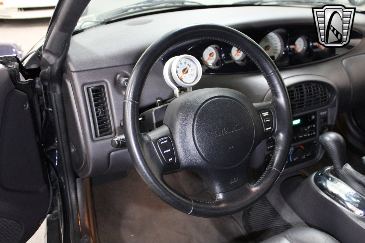 Used 2001 Chrysler Prowler image 24