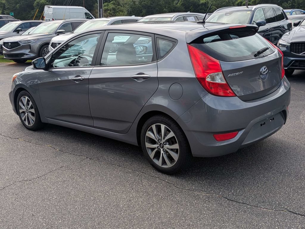 Used 2016 Hyundai Accent Sport FWD image 4