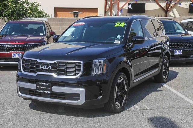 Certified 2024 Kia Telluride S w/ S Sunroof Package image 5