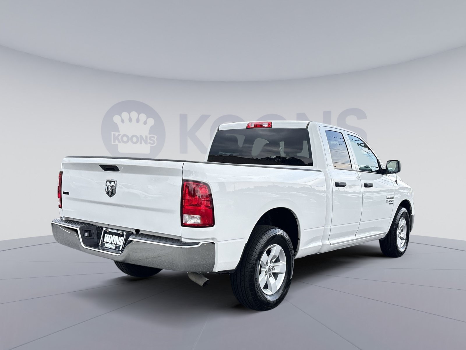 Used 2024 RAM 1500 Classic SLT RWD image 7