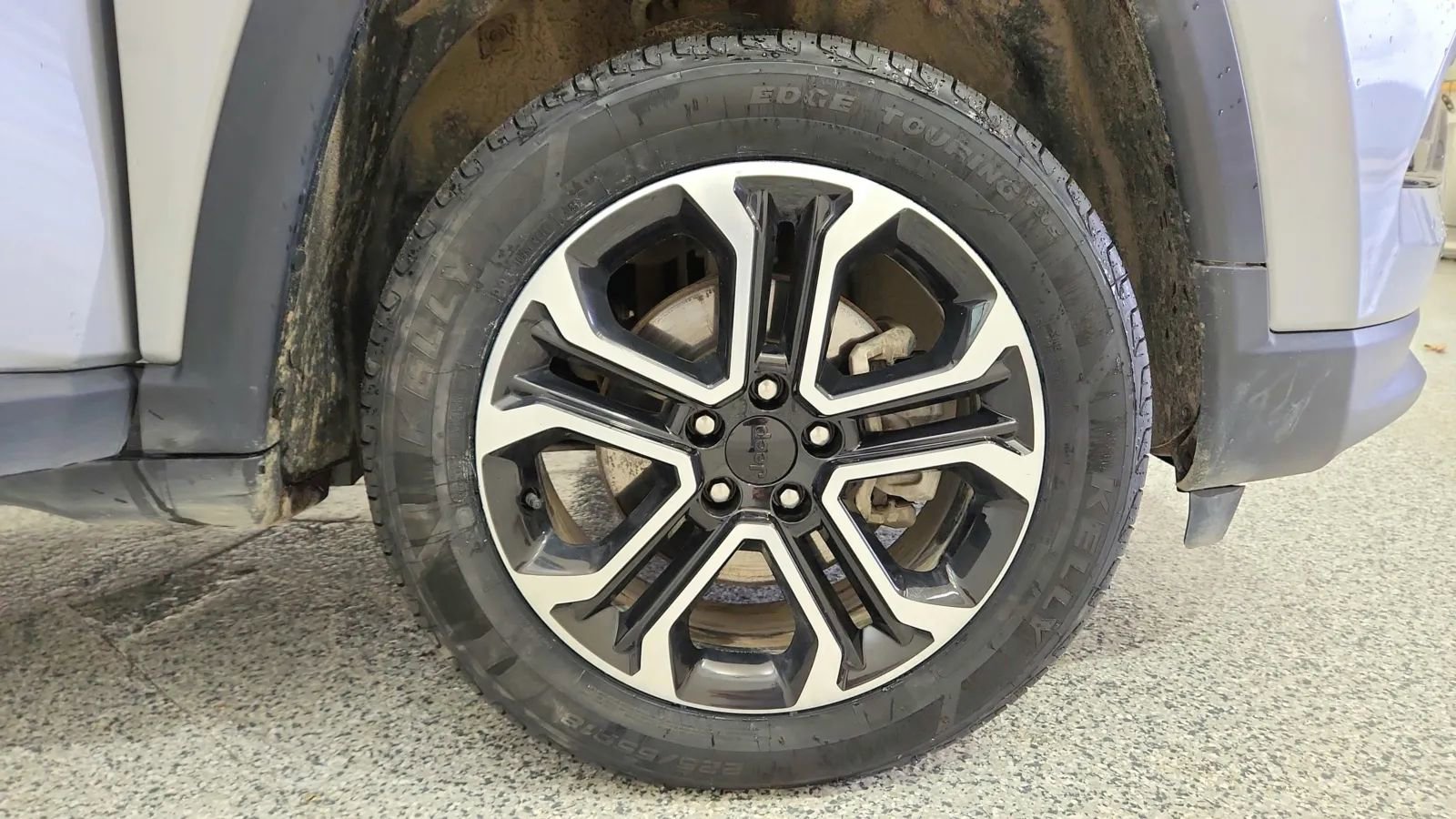 Used 2022 Jeep Compass Limited image 13