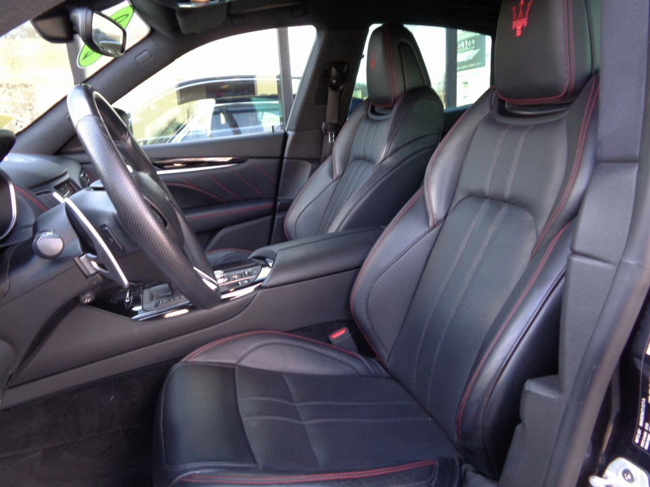 Used 2019 Maserati Levante GranSport image 9