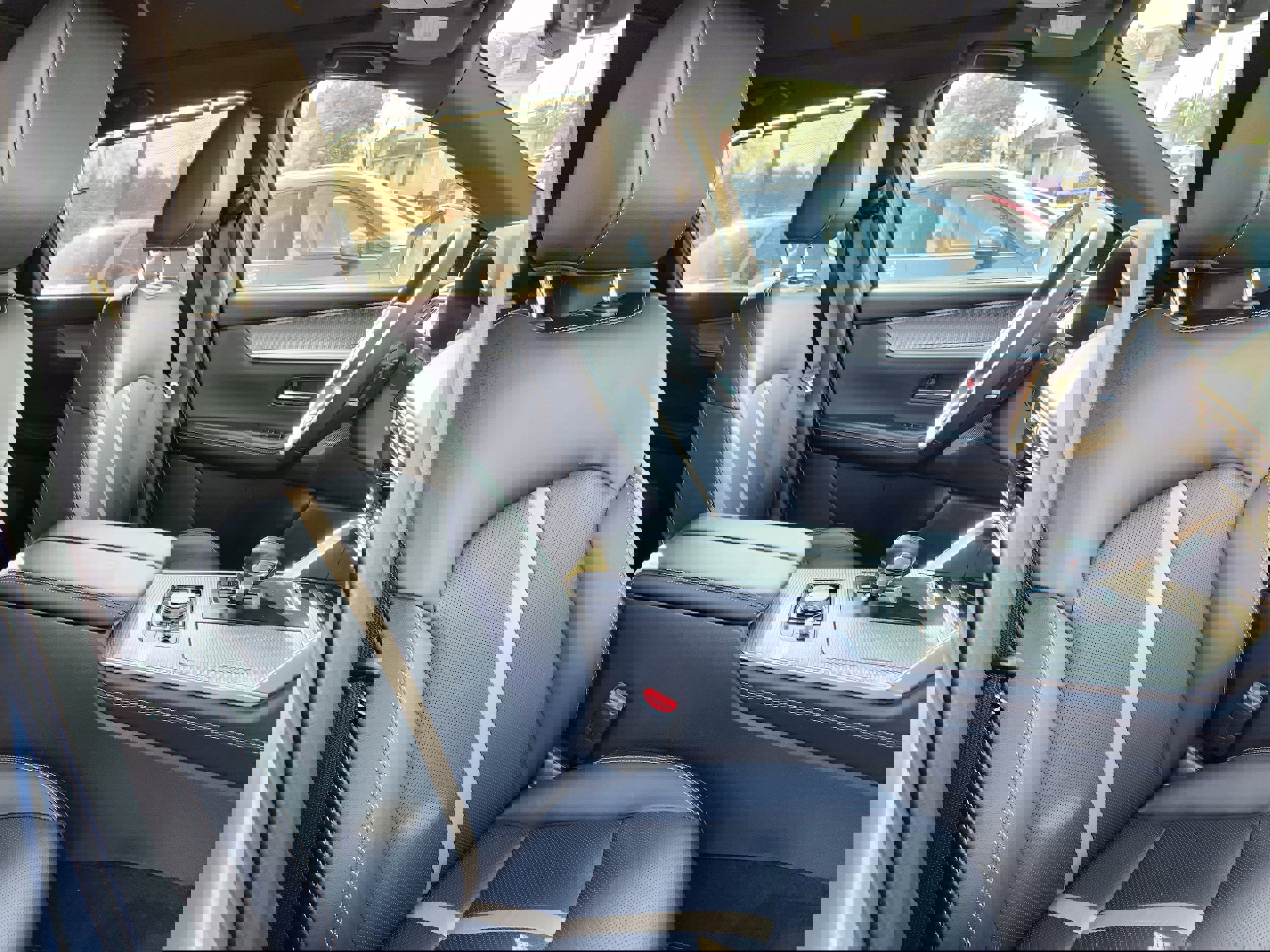 Certified 2025 MAZDA CX-90 3.3 Turbo S w/ Premium Package image 18