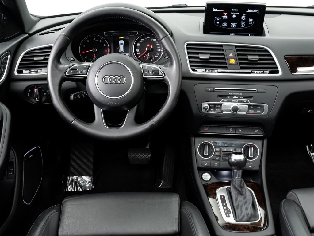Used 2016 Audi Q3 2.0T Prestige w/ Prestige Package AWD/4WD image 16