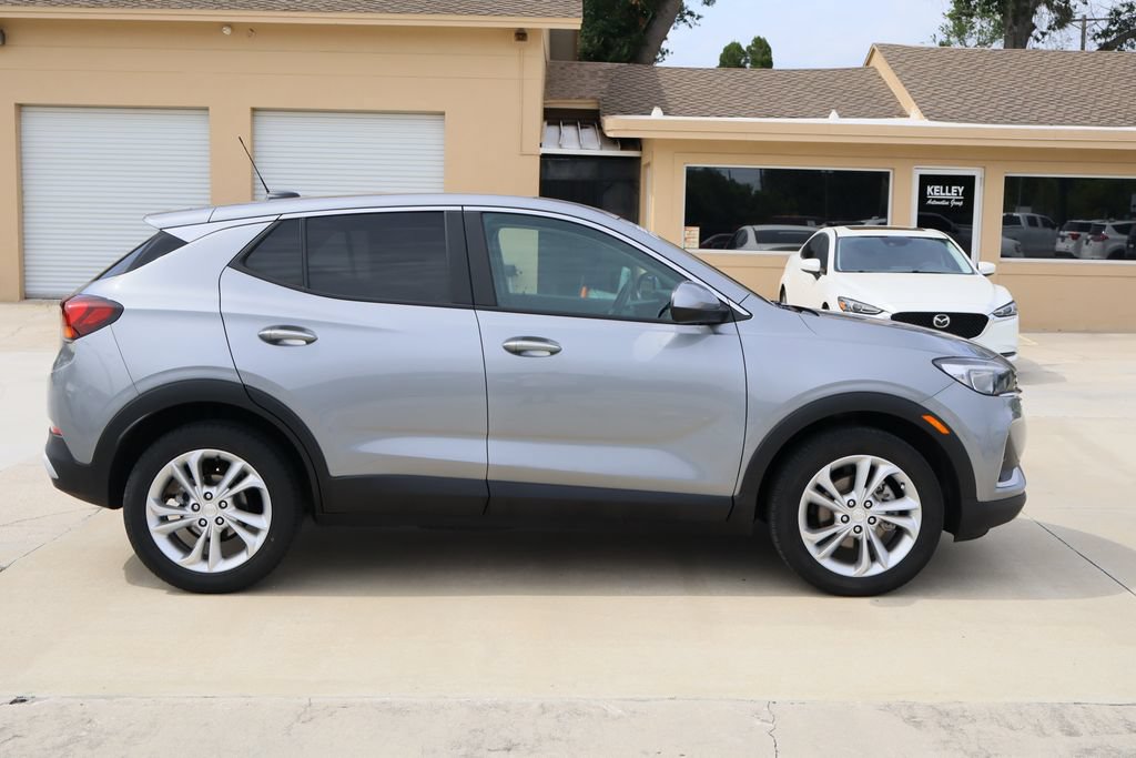 Certified 2023 Buick Encore GX Preferred w/ Cold Weather Comfort Package FWD image 10