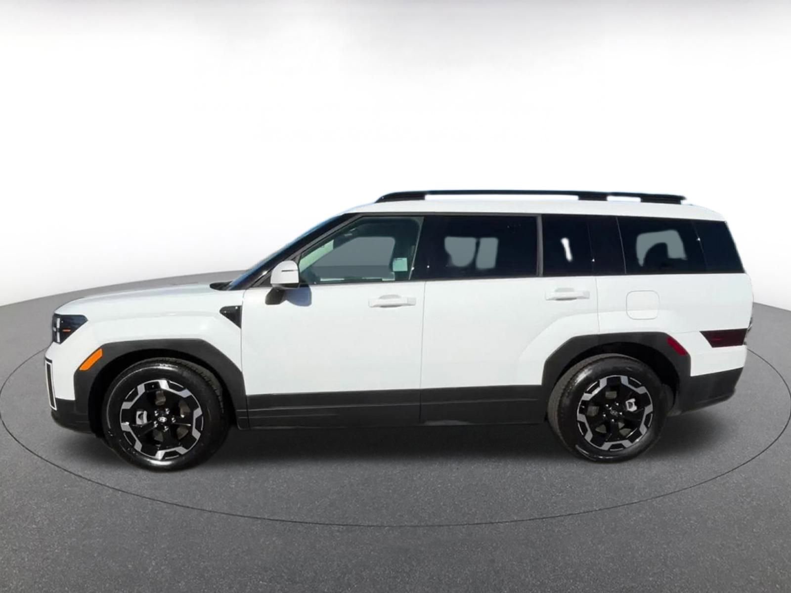 Used 2025 Hyundai Santa Fe SEL image 9