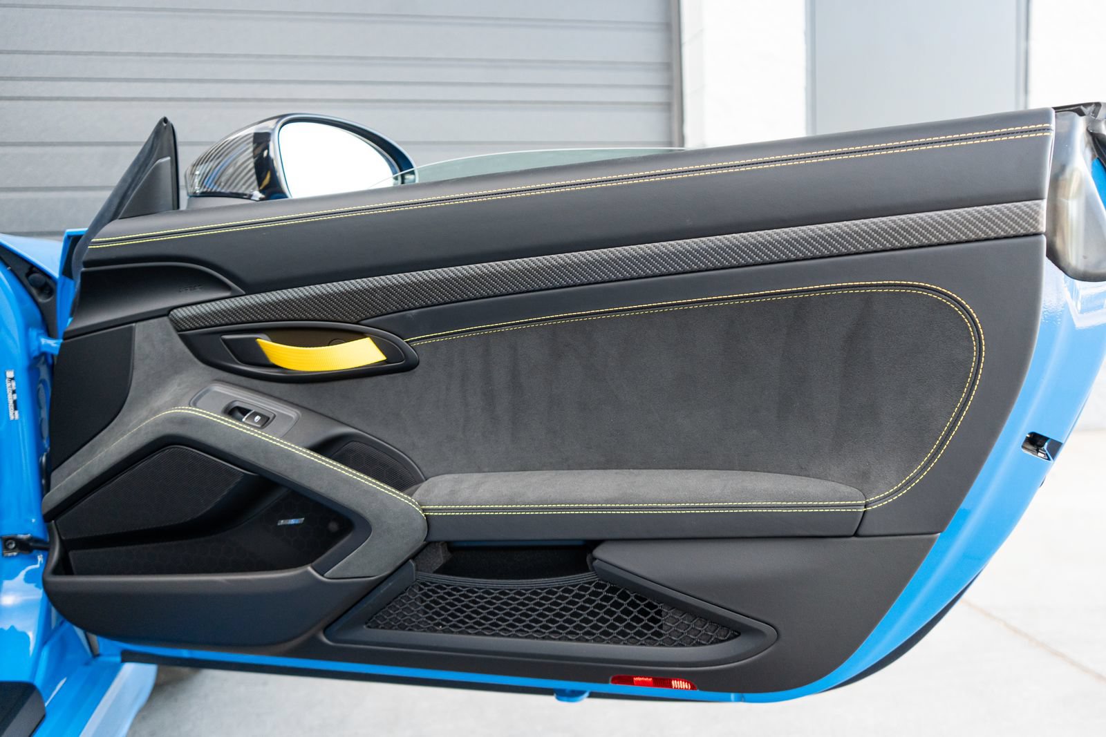 Used 2025 Porsche 718 Boxster Spyder RS RWD image 33