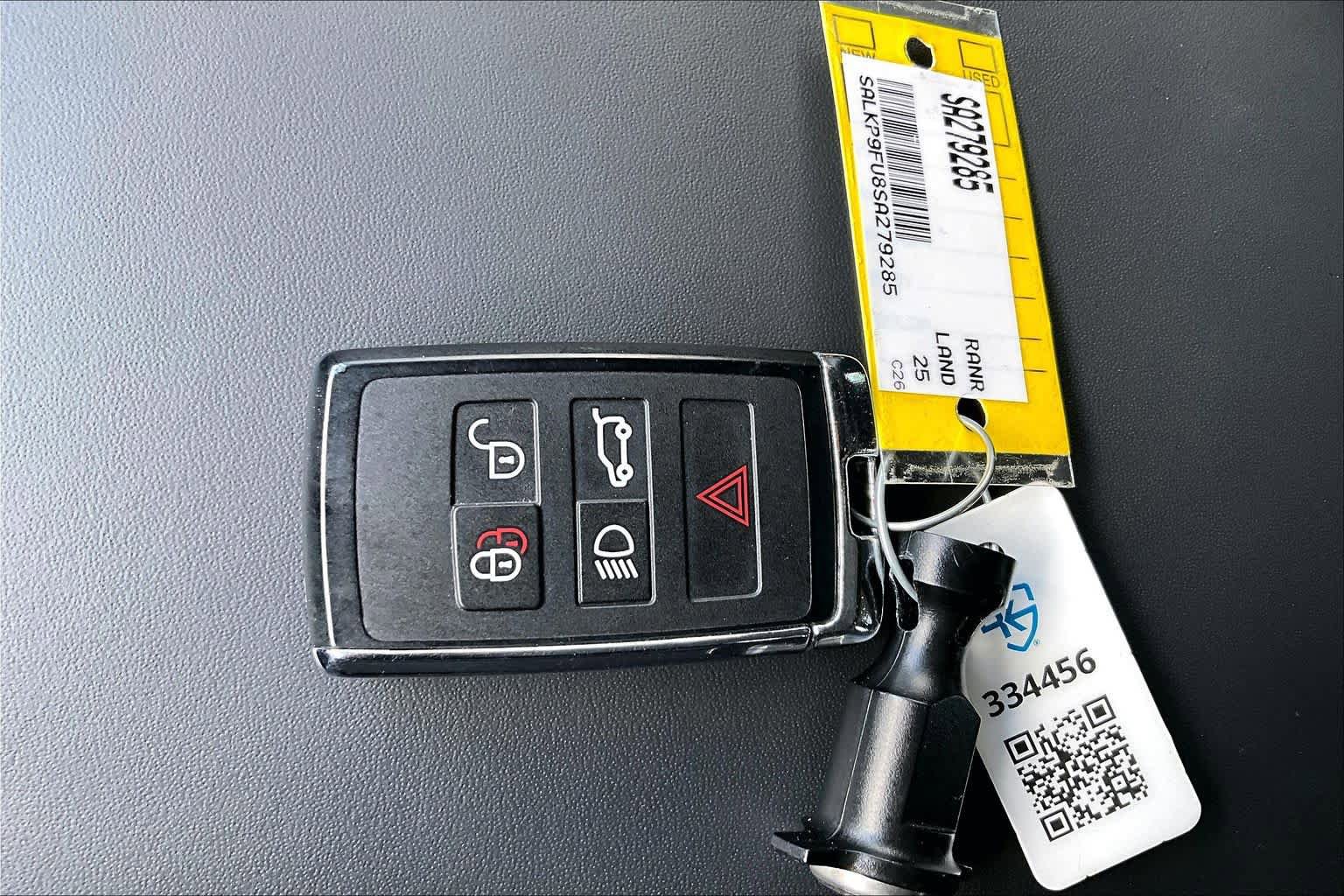 Used 2025 Land Rover Range Rover SE AWD/4WD image 14