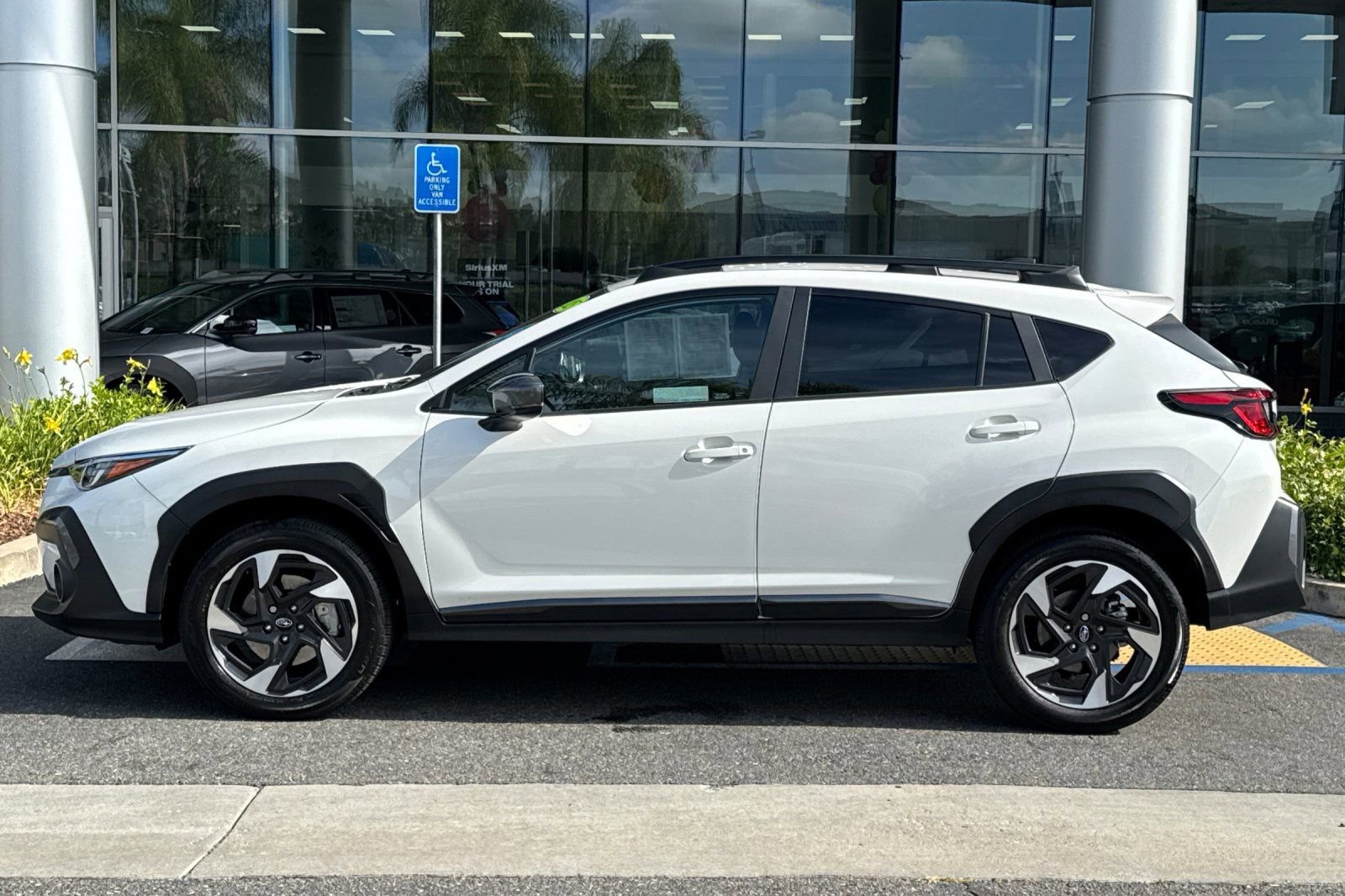 Certified 2025 Subaru Crosstrek 2.5i Limited w/ Crosstrek Mirror Package AWD/4WD image 9
