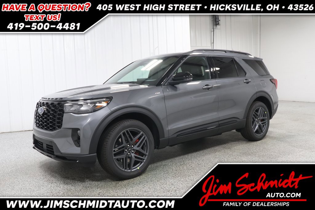 New 2026 Ford Explorer ST-Line w/ ST-Line Street Pack image 1