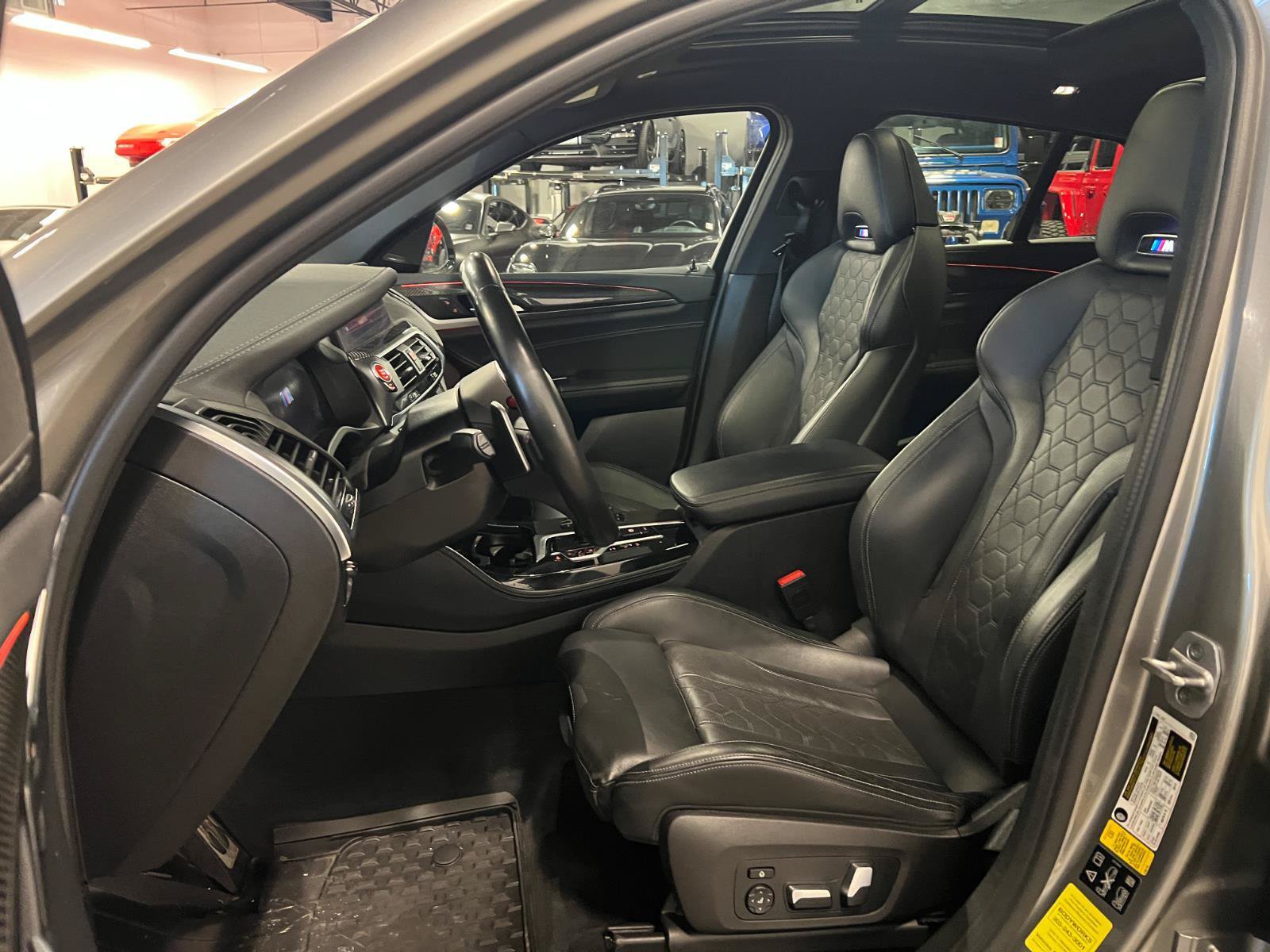Used 2021 BMW X4 M AWD/4WD image 9