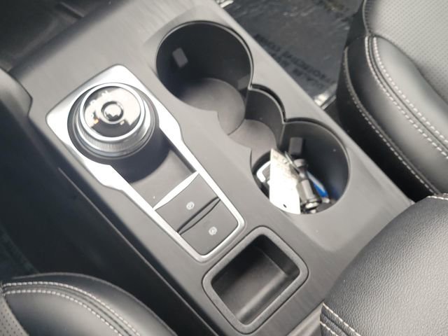 Used 2025 Ford Escape Platinum AWD/4WD image 21