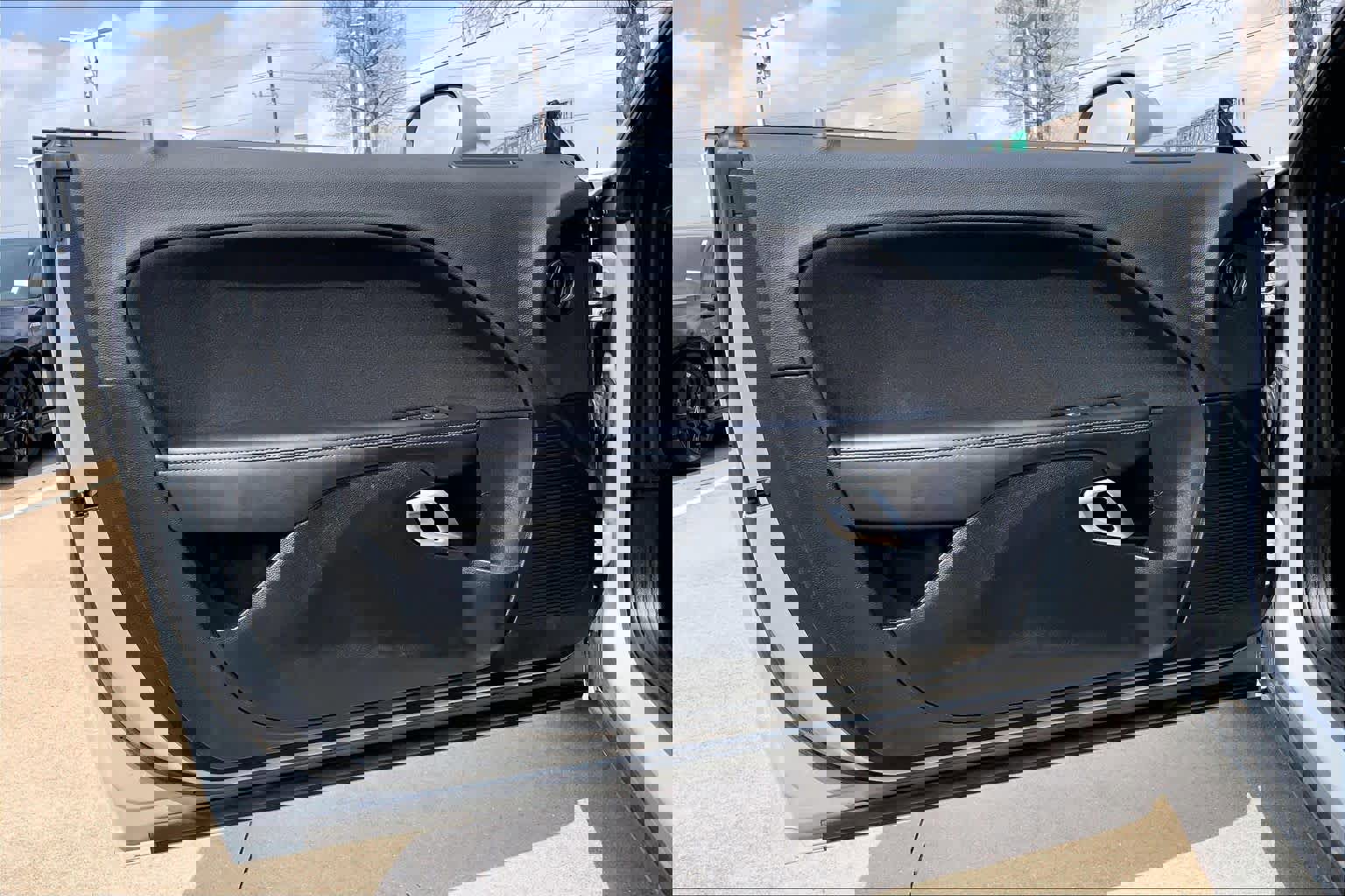 Used 2022 Dodge Challenger R/T w/ Blacktop Package image 18