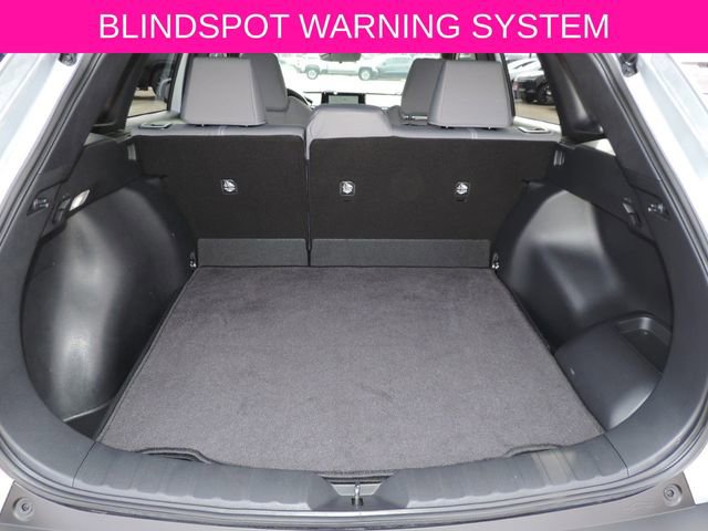 Used 2024 Toyota Corolla Cross SE image 14