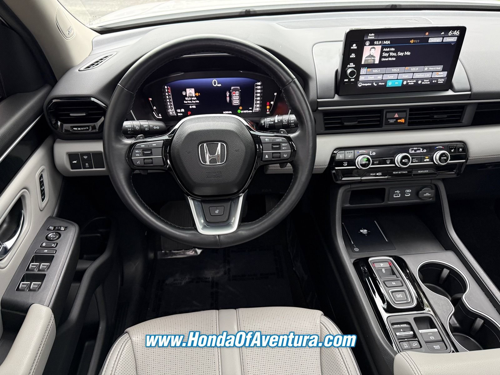 Certified 2025 Honda Pilot Elite image 16