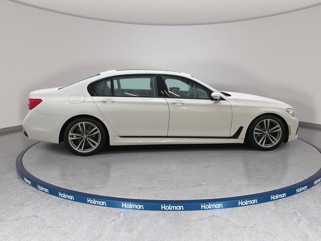 Used 2018 BMW 740i xDrive AWD/4WD image 5
