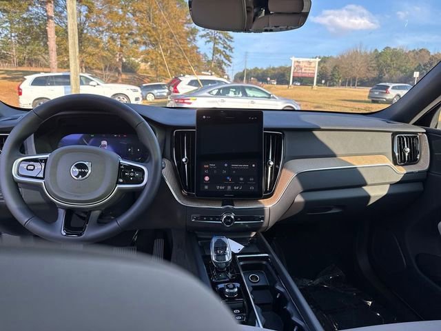 Used 2026 Volvo XC60 B5 Plus w/ Protection Package Premier image 15