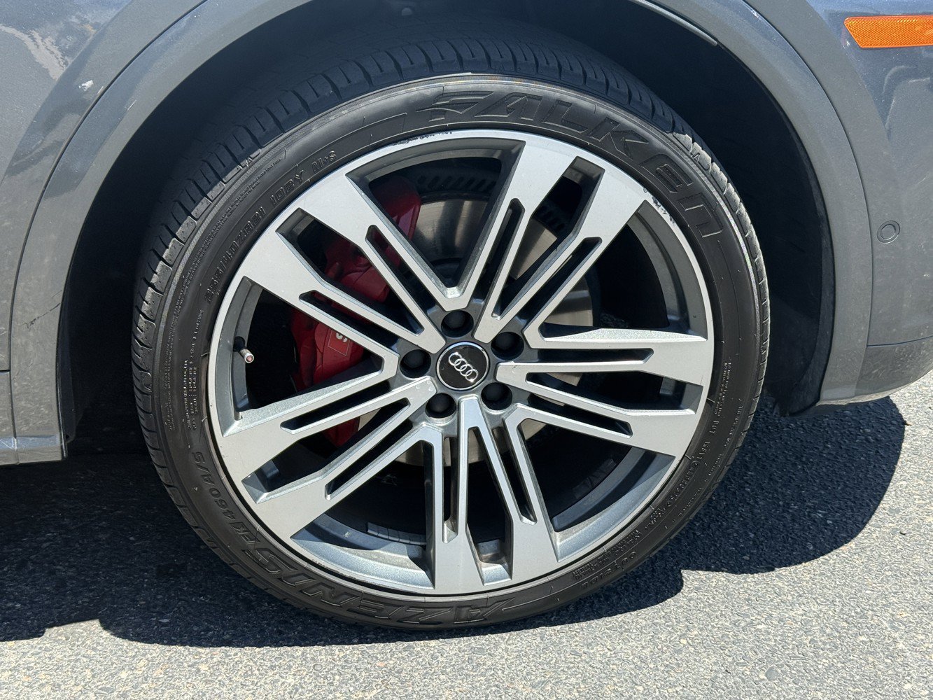 Used 2019 Audi SQ5 Prestige w/ Prestige Package AWD/4WD image 30