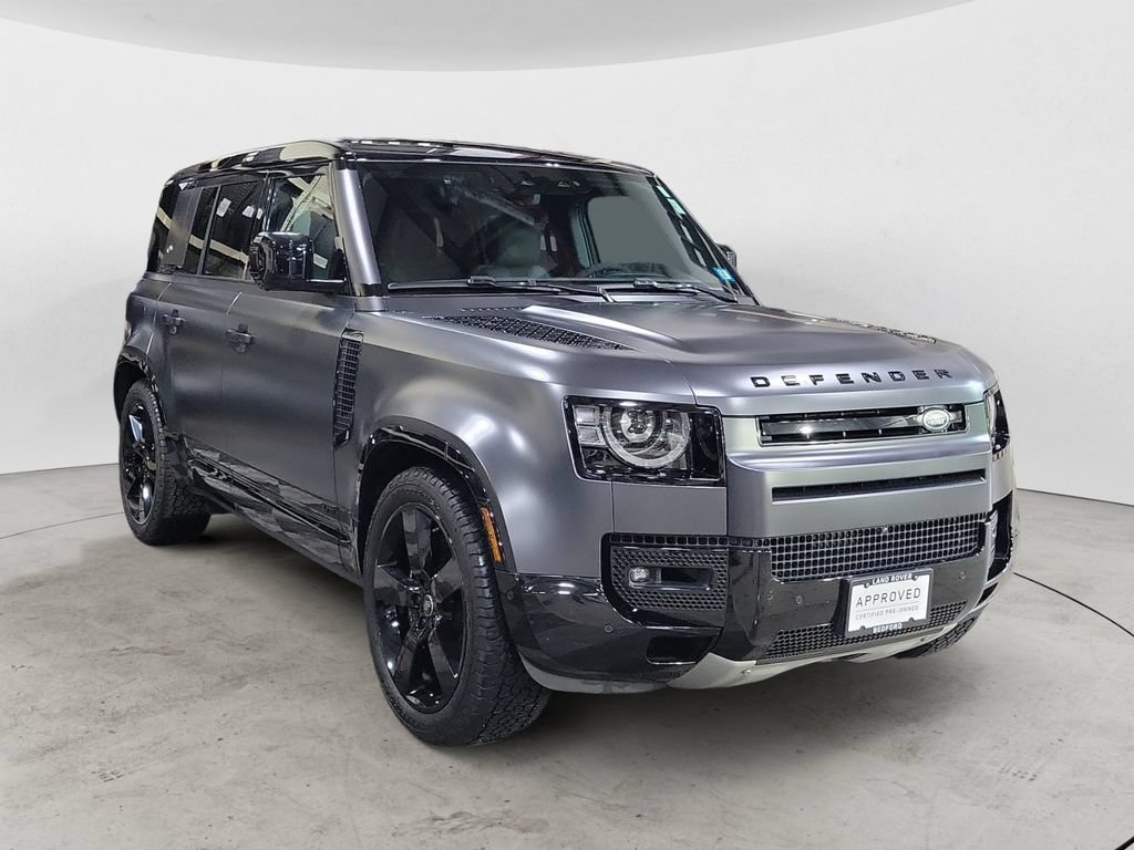 Used 2024 Land Rover Defender 110 V8 AWD/4WD image 7