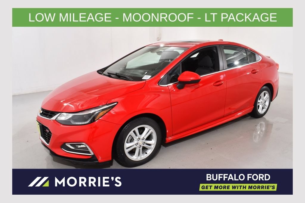 Used 2017 Chevrolet Cruze LT w/ Sun And Sound Package FWD image 1