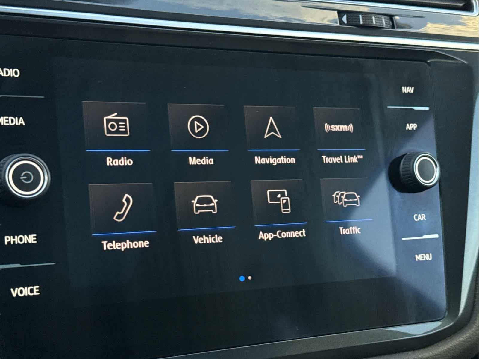 Certified 2020 Volkswagen Tiguan SEL image 39