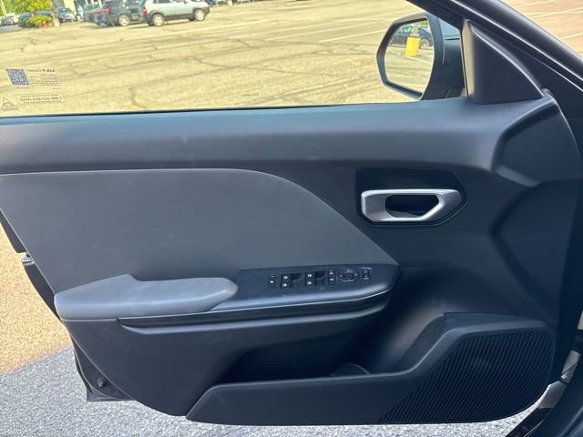Certified 2025 Kia K4 FWD image 24