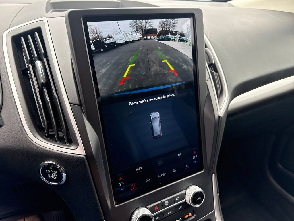 Used 2024 Ford Edge SEL w/ Convenience Package image 33
