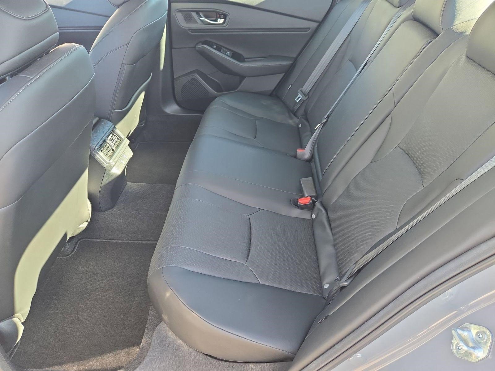 Used 2025 Honda Accord Touring image 15