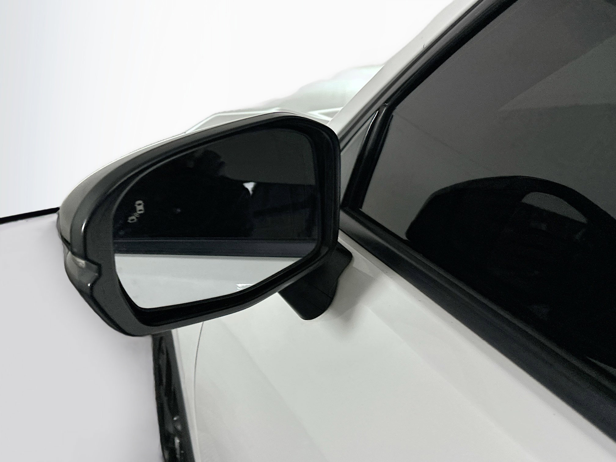 Used 2023 Honda HR-V Sport image 16