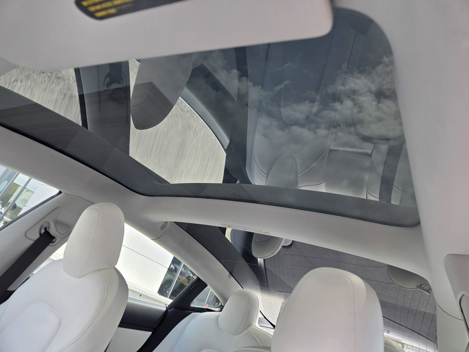 Used 2018 Tesla Model 3 Long Range RWD image 11