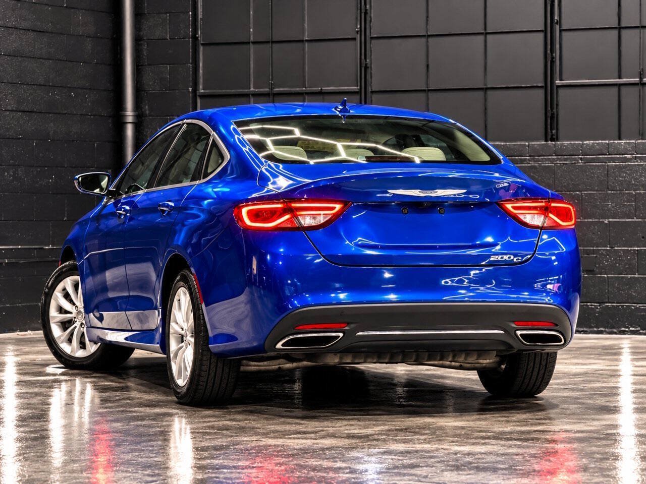 Used 2015 Chrysler 200 C w/ Navigation & Sound Group I FWD image 5
