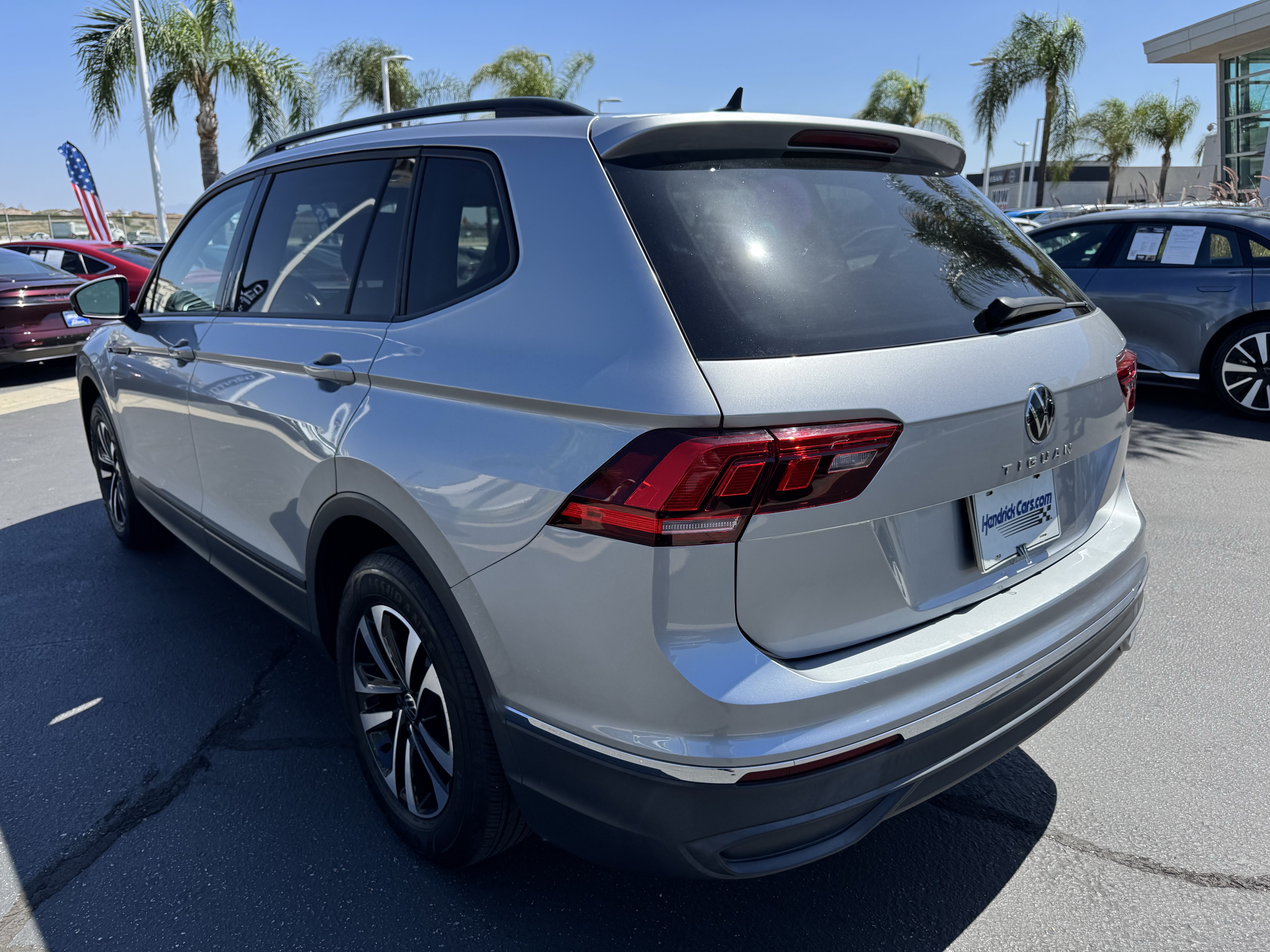 Used 2024 Volkswagen Tiguan S FWD image 6