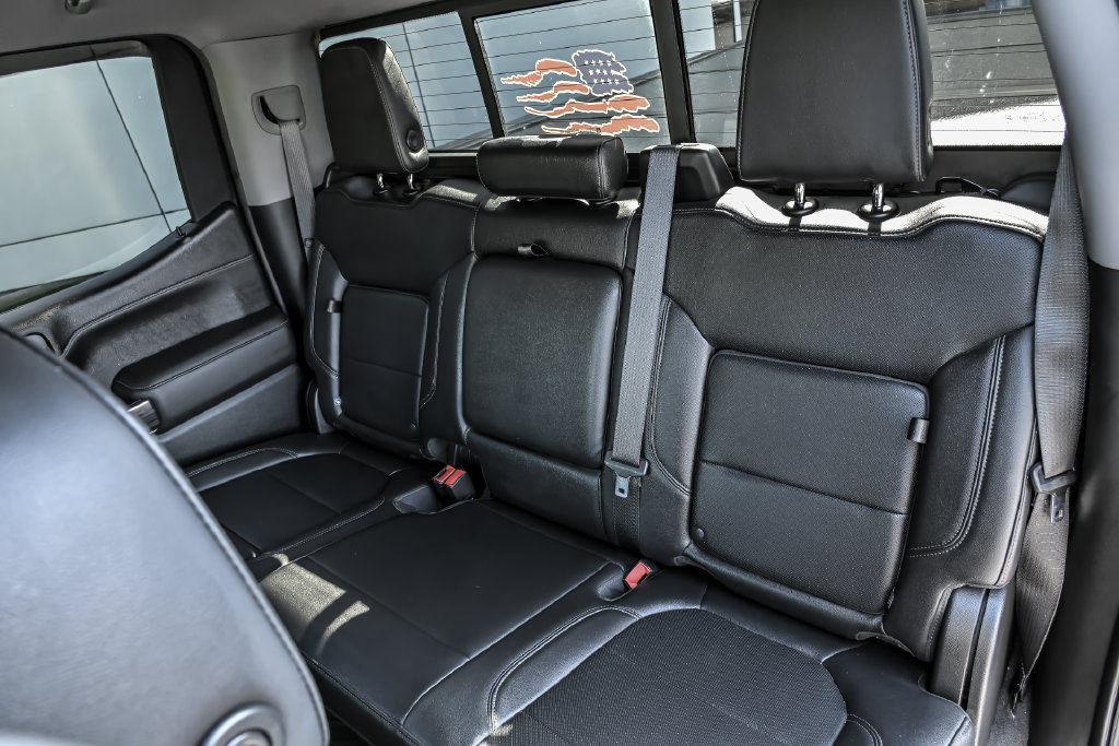 Used 2020 Chevrolet Silverado 1500 LTZ w/ LTZ Plus Package AWD/4WD image 14