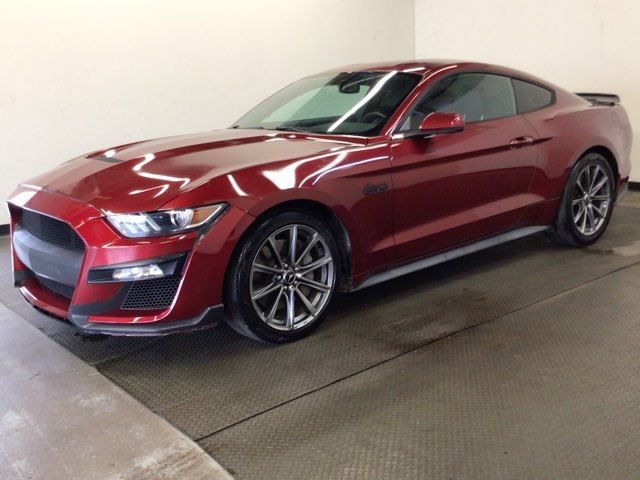 Used 2015 Ford Mustang GT Premium RWD image 3