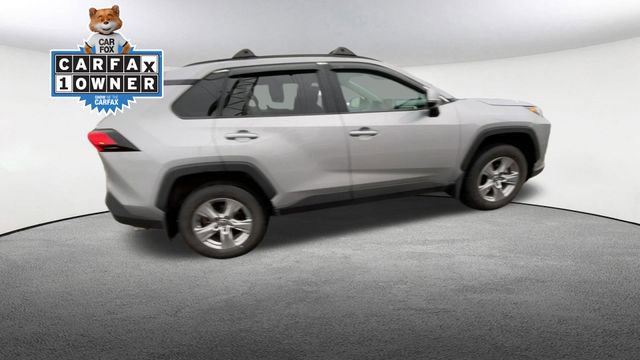 Used 2025 Toyota RAV4 XLE w/ Convenience Package image 10