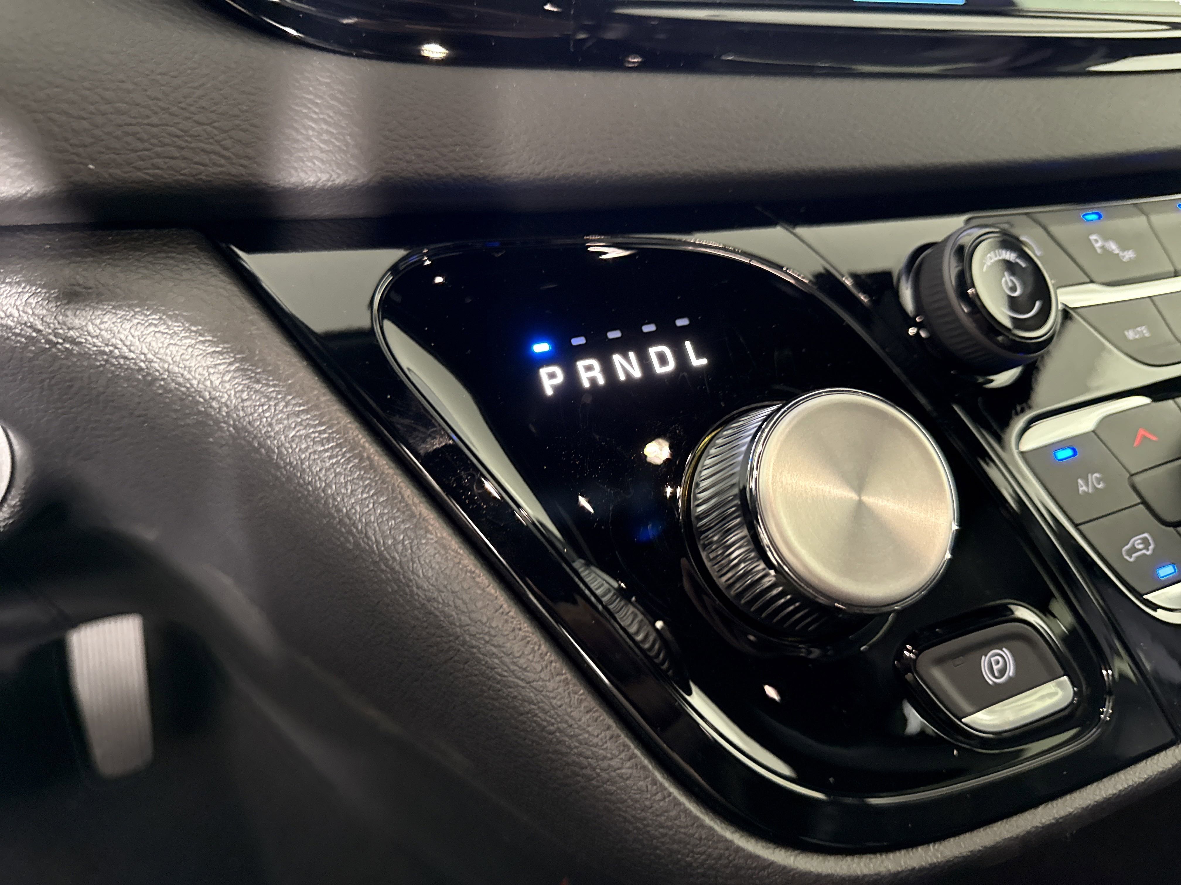 New 2026 Chrysler Voyager LX image 26