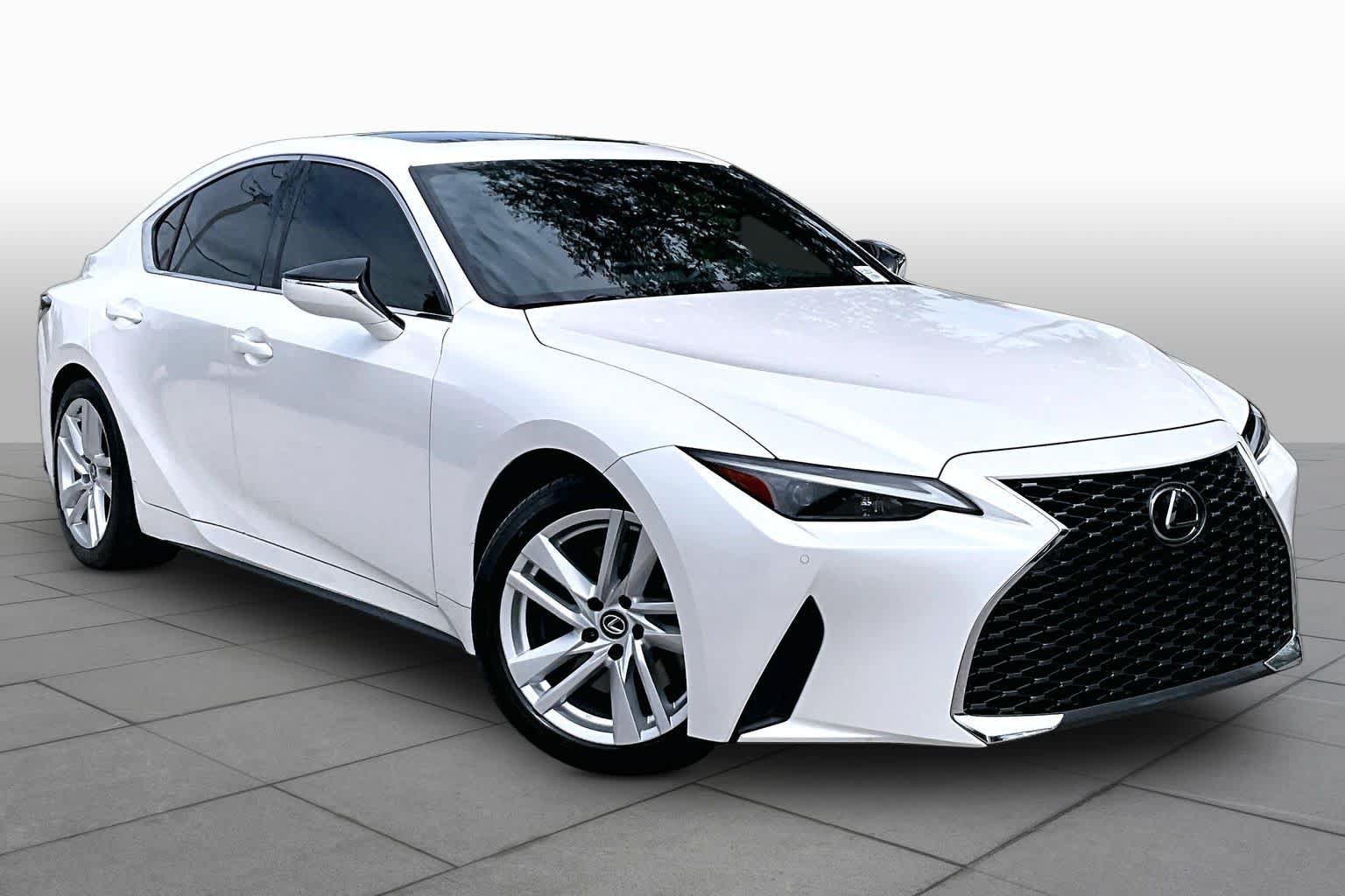 Used 2024 Lexus IS 300 w/ Comfort Package RWD image 3