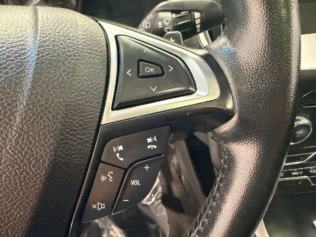 Used 2017 Ford Edge SEL w/ Equipment Group 201A image 23