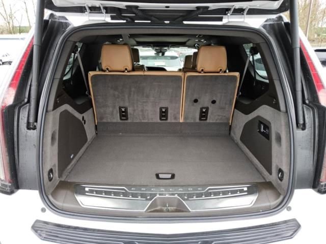 Used 2022 Cadillac Escalade ESV Premium Luxury AWD/4WD image 7
