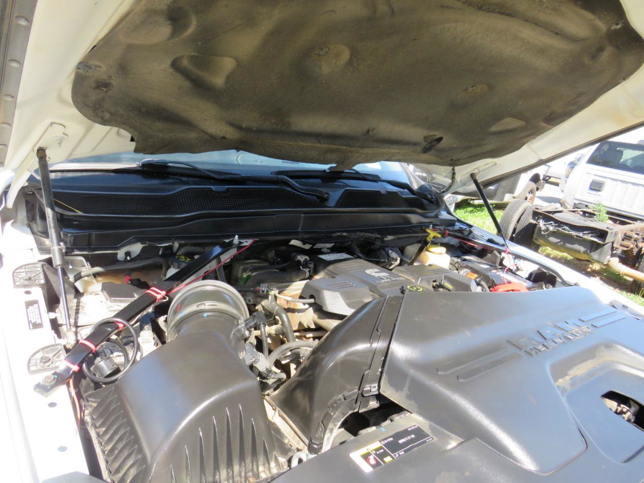 Used 2019 RAM 3500 Tradesman w/ Chrome Appearance Group AWD/4WD image 36