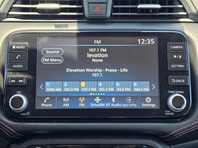 Used 2024 Nissan Versa SR FWD image 29