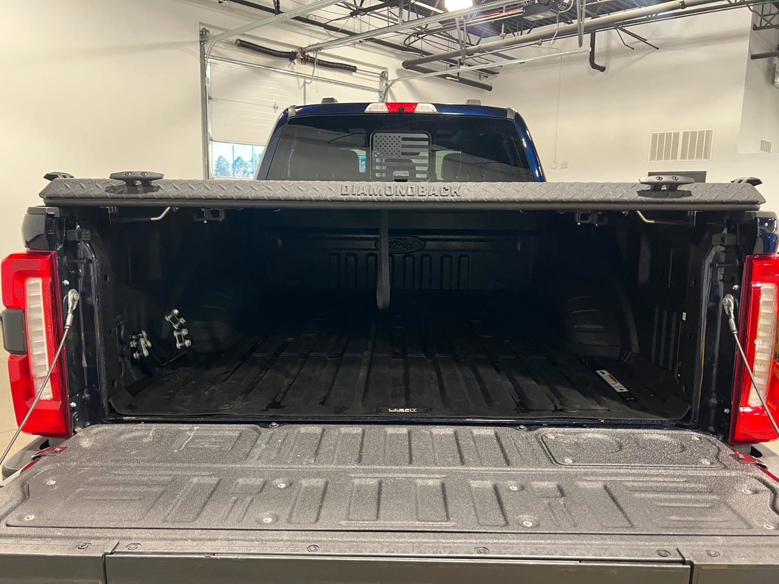 Used 2024 Ford F350 Lariat w/ Lariat Ultimate Package image 32