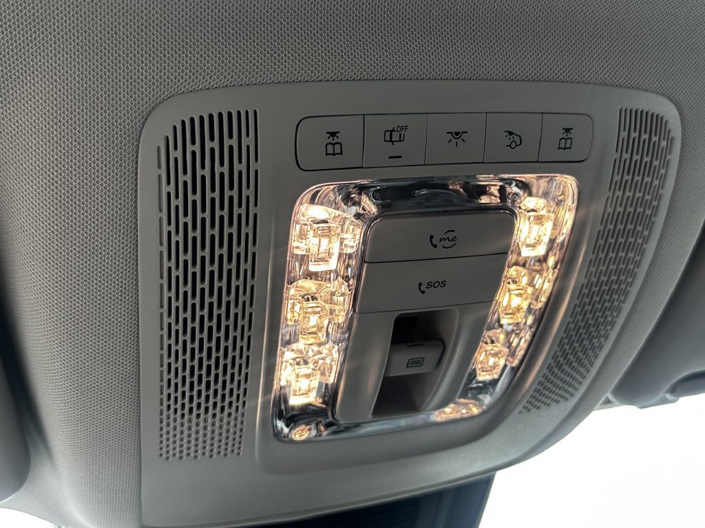 Certified 2026 Mercedes-Benz GLS 450 4MATIC image 33