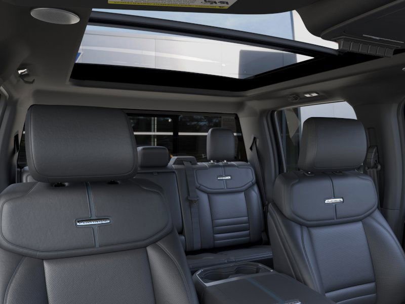 New 2025 Ford F350 Platinum w/ FX4 Off-Road Package image 63