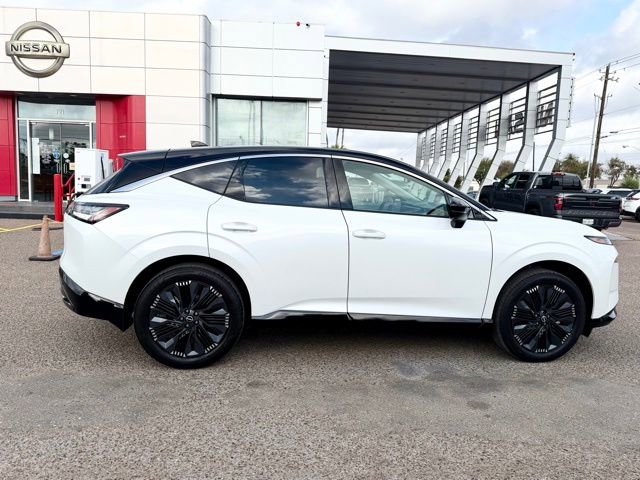 Certified 2026 Nissan Murano Platinum w/ Cargo Package image 8