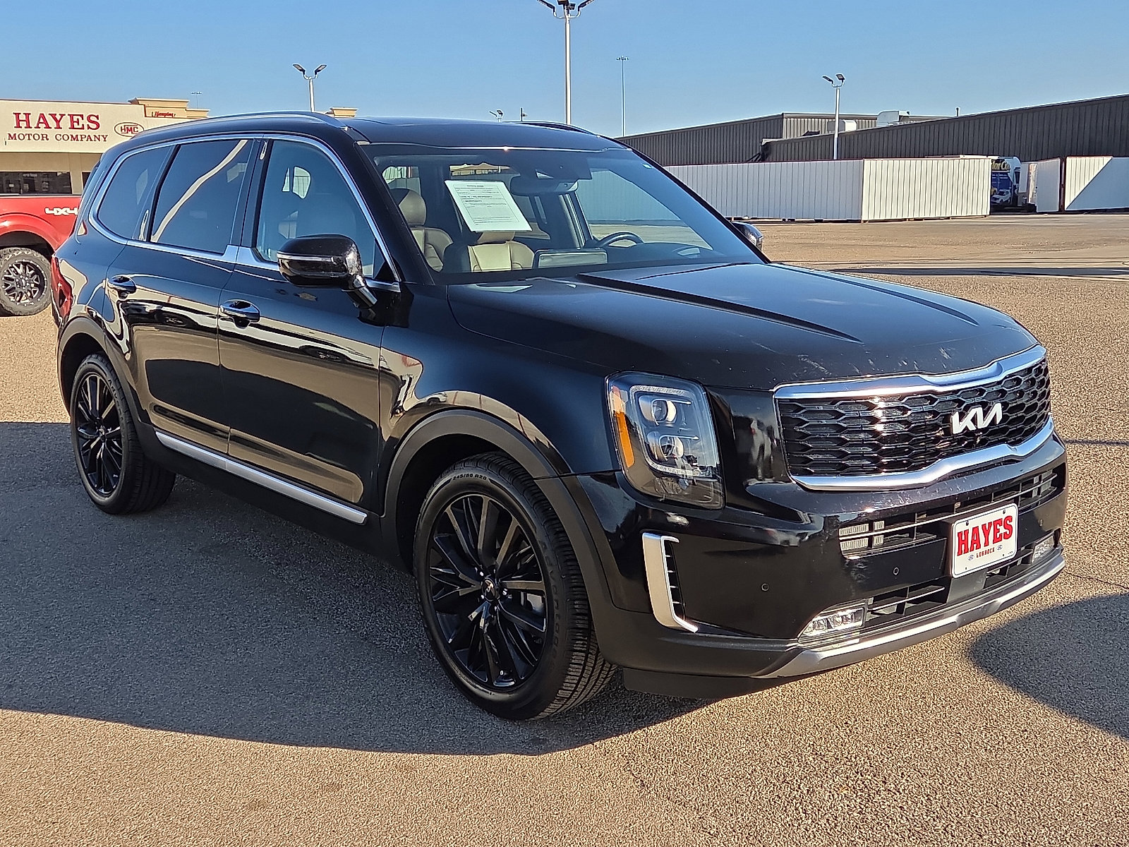 Used 2022 Kia Telluride SX w/ SX Prestige Package image 5