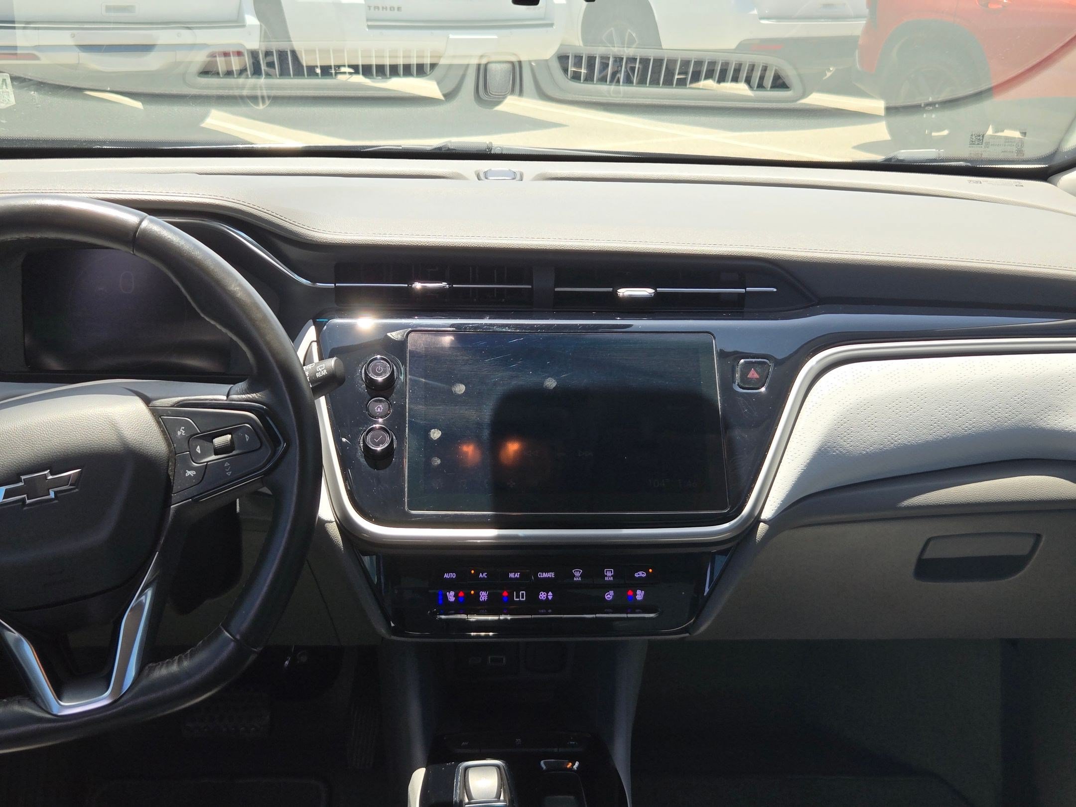 Used 2022 Chevrolet Bolt EUV Premier FWD image 16