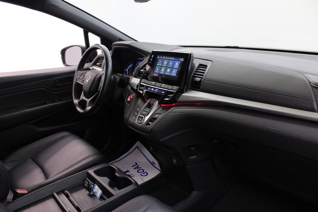 Used 2024 Honda Odyssey Sport image 27
