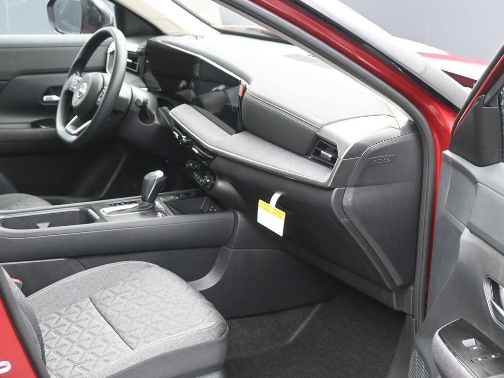New 2026 Nissan Kicks SV w/ SV Premium Package AWD/4WD image 6