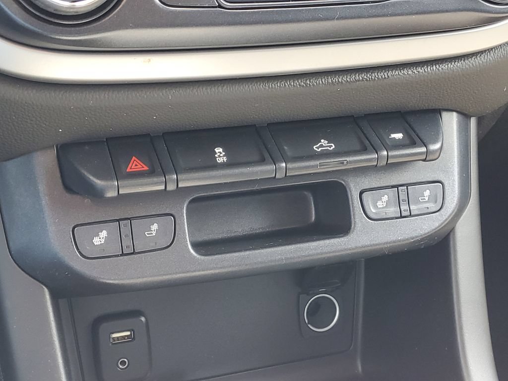 Used 2018 Chevrolet Colorado LT w/ Redline Special Edition AWD/4WD image 25
